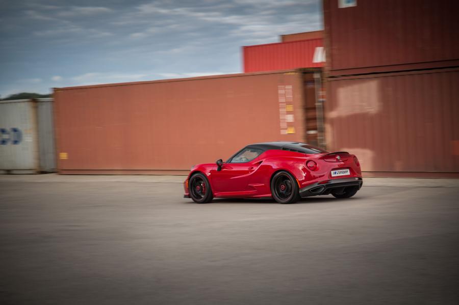  Alfa Romeo 4C by Zender (960) 2016 года  (фото 31 из 36)